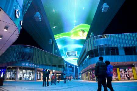 室内外LED天幕（高光）